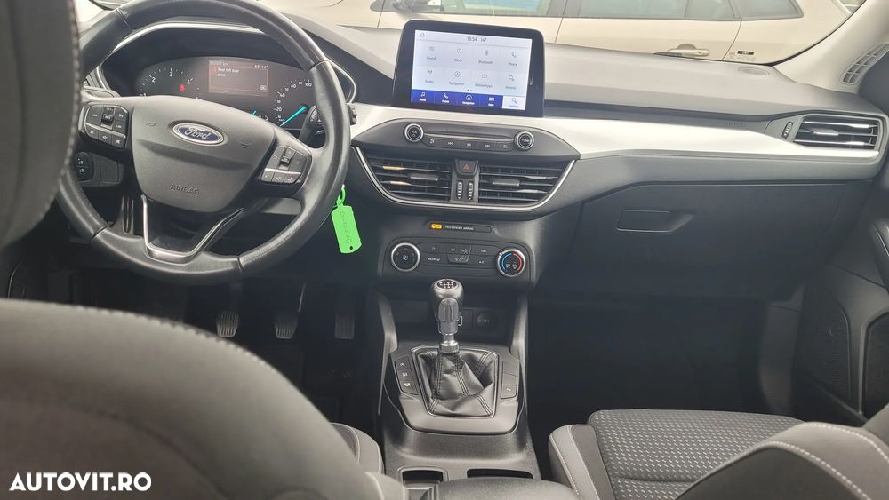 Ford Focus 1.5 EcoBlue Start-Stopp-System ST-LINE STYLE - 2