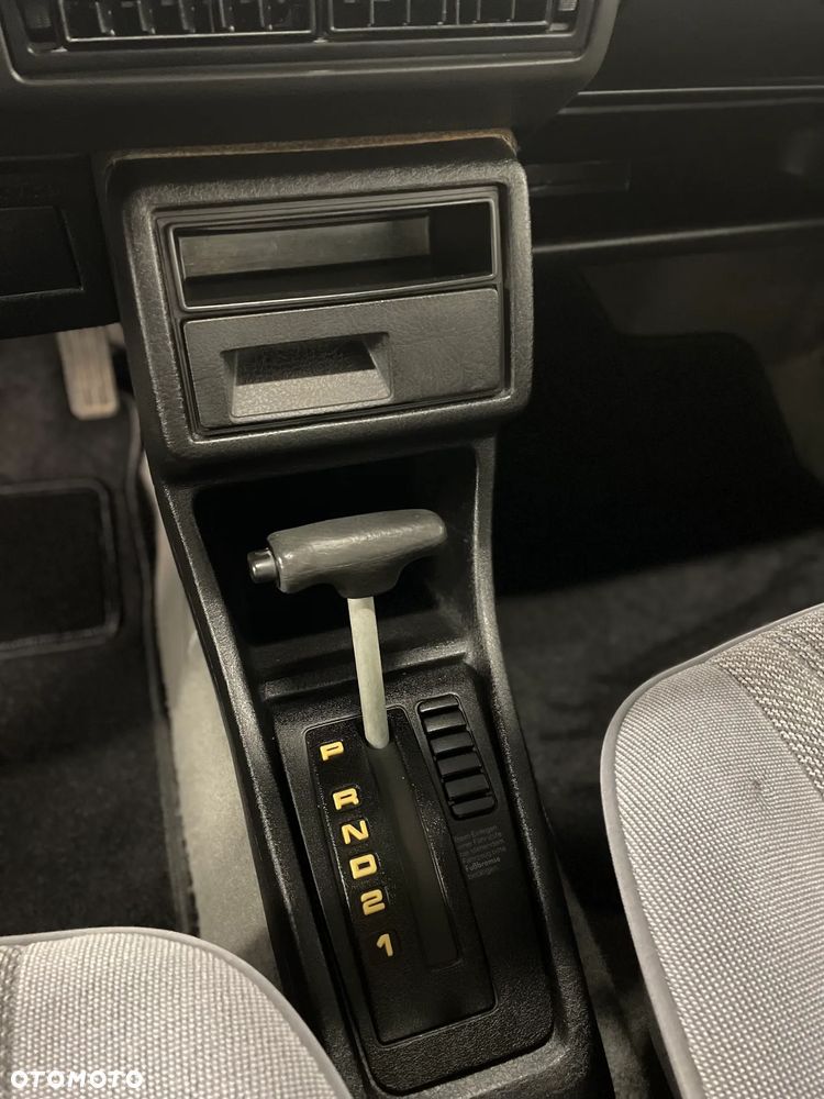 Volkswagen Jetta - 10