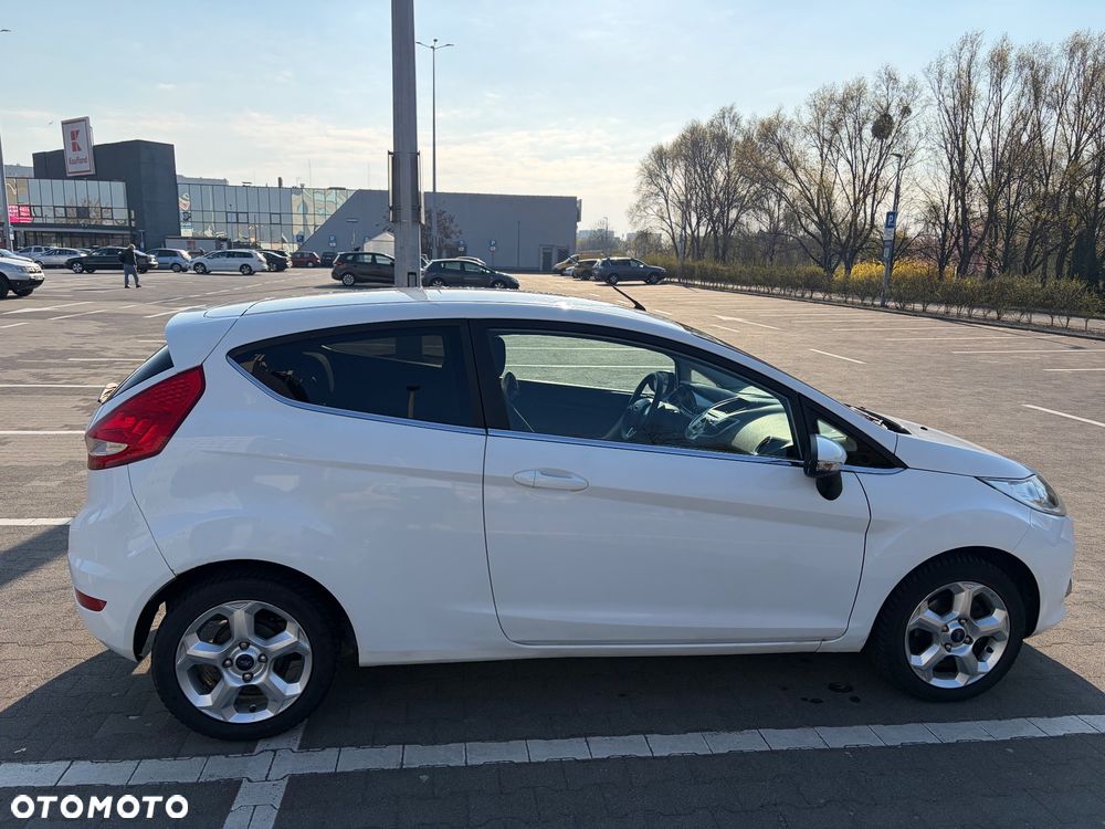 Ford Fiesta 1.4 Titanium - 3