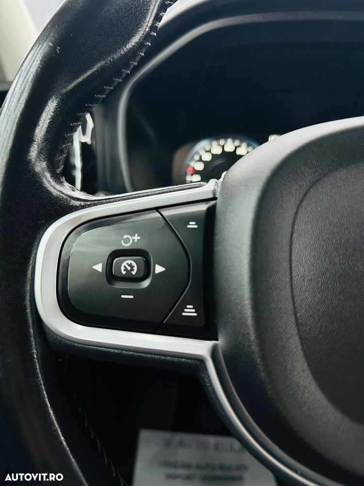 Volvo XC 60 D3 Summum - 30