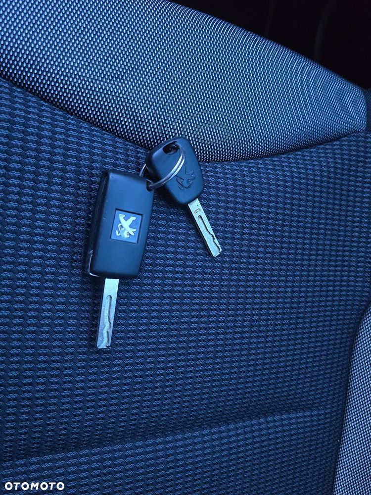 Peugeot 308 1.6 Premium - 33