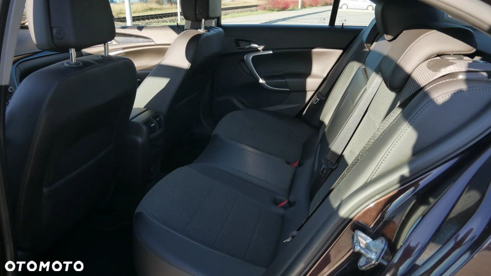 Opel Insignia 2.0 CDTI Cosmo - 13