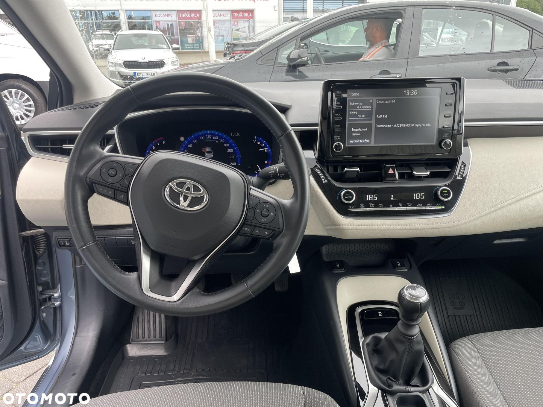Toyota Corolla - 15