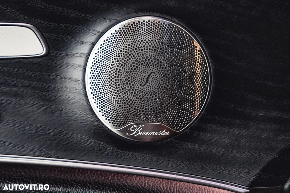 Mercedes-Benz E 300 de 4Matic 9G-TRONIC AMG Line - 37