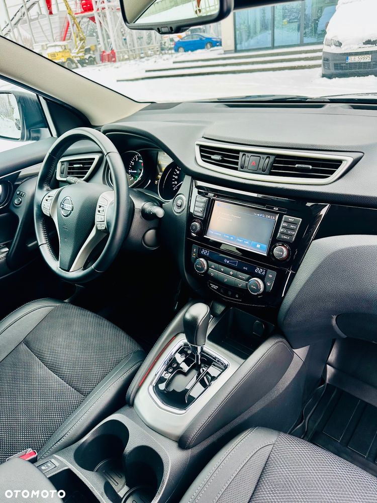 Nissan Qashqai 1.2 DIG-T Xtronic TEKNA+ - 21