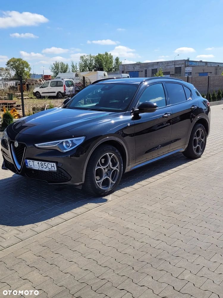 Alfa Romeo Stelvio 2.0 Turbo 16V AT8-Q4 Ti - 2
