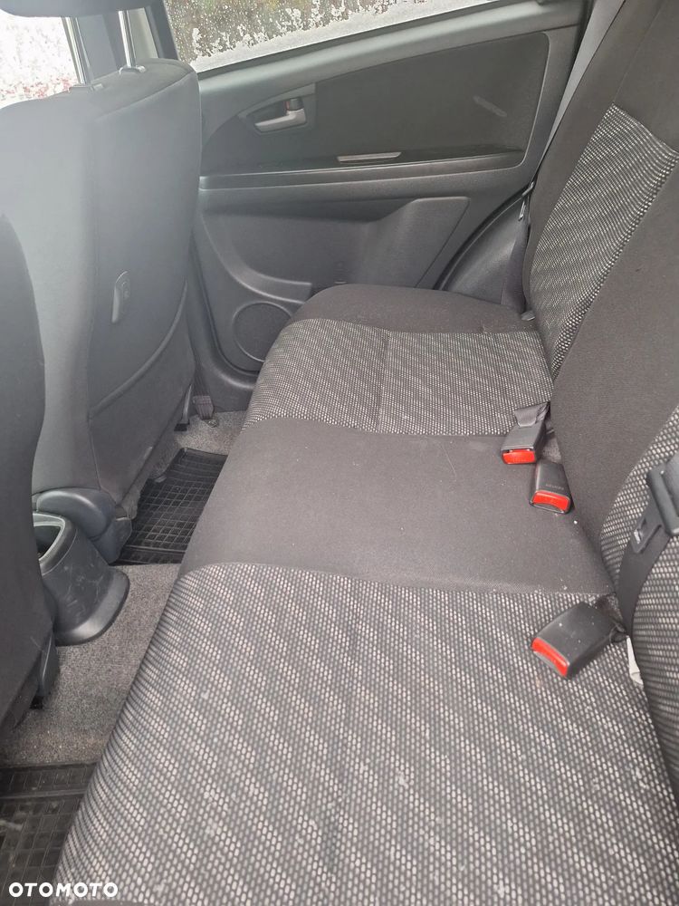 Suzuki SX4 1.6 GS / Premium - 8