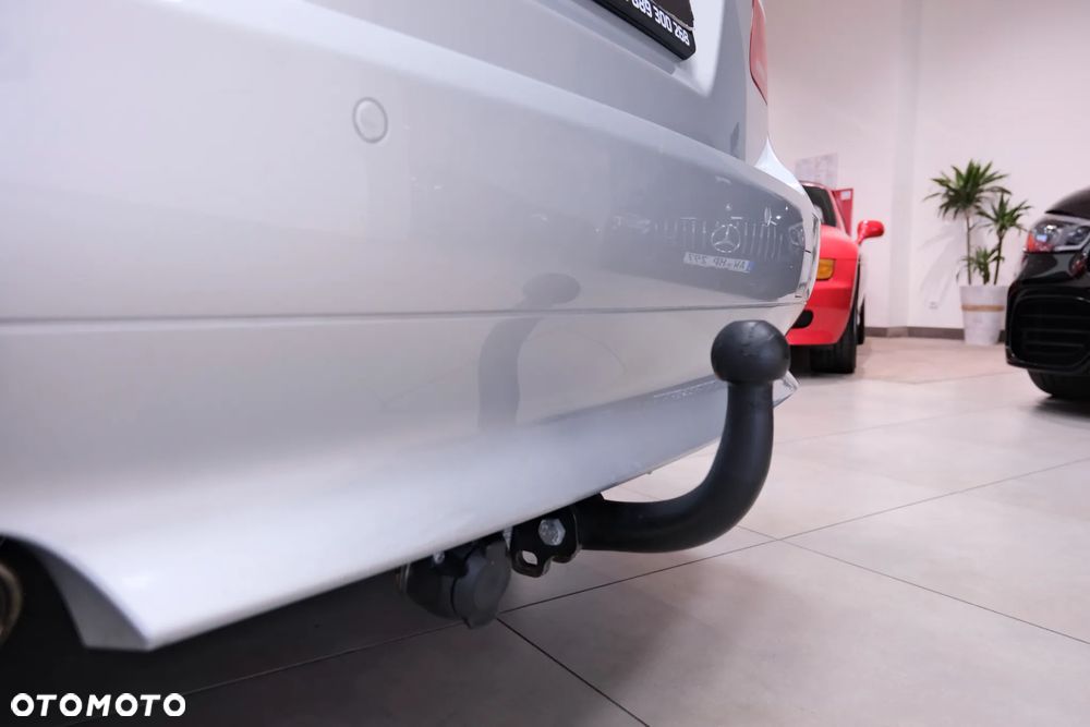 BMW Seria 5 525d xDrive Touring Edition Exclusive - 12