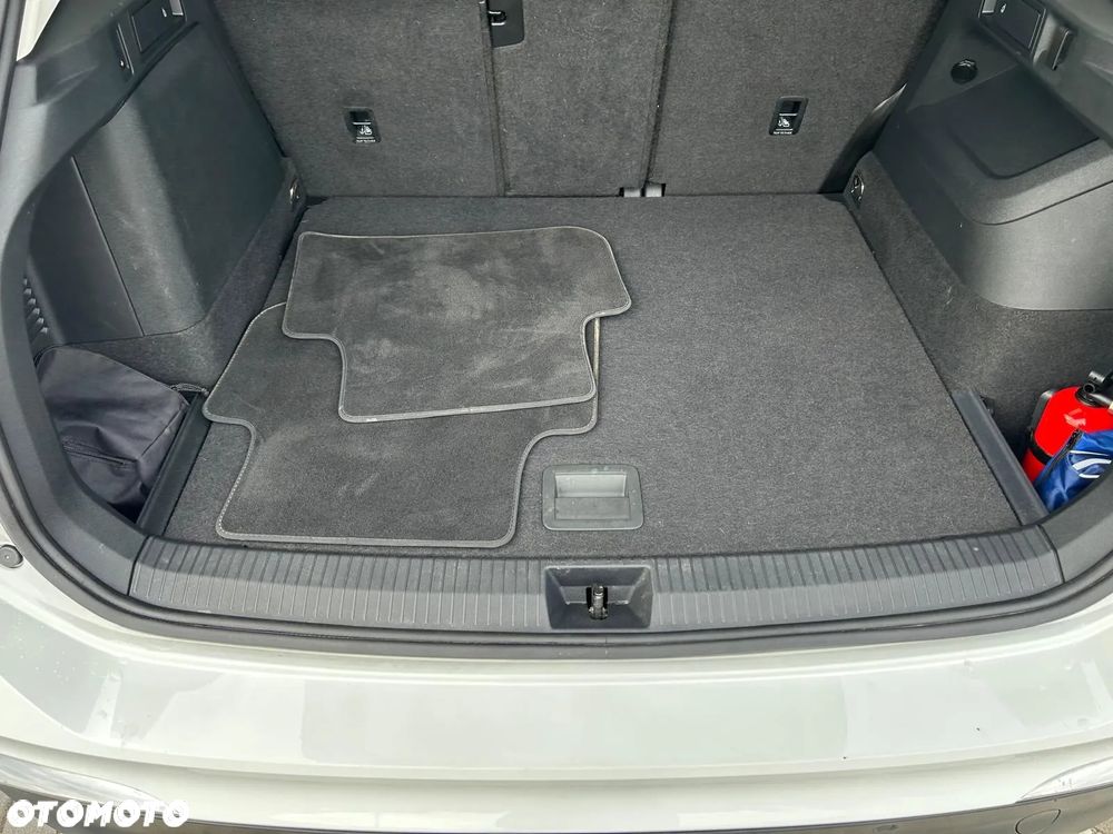 Volkswagen Tiguan 1.5 eHybrid PHEV 150kW Elegance DSG - 35