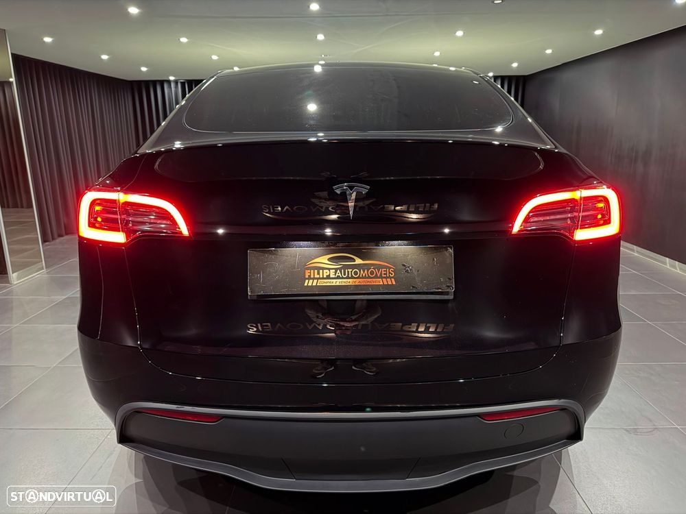 Tesla Model Y Standard - 7