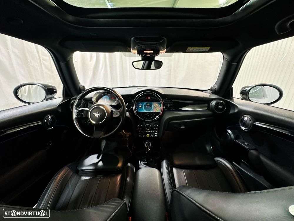 MINI 3 Portas Cooper SE Premium Classic - 11