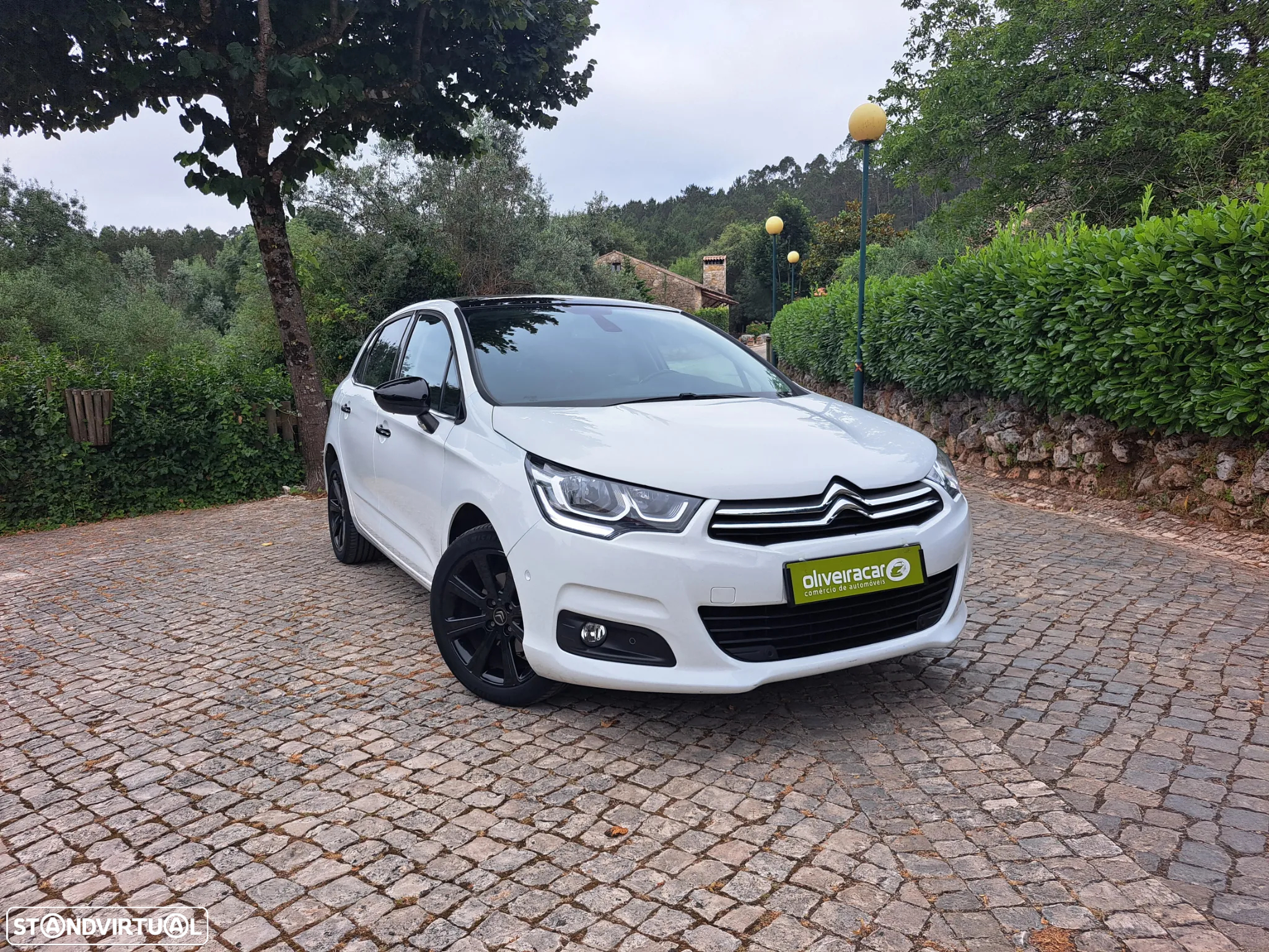Citroën C4 1.2 PureTech Feel Edition - 2