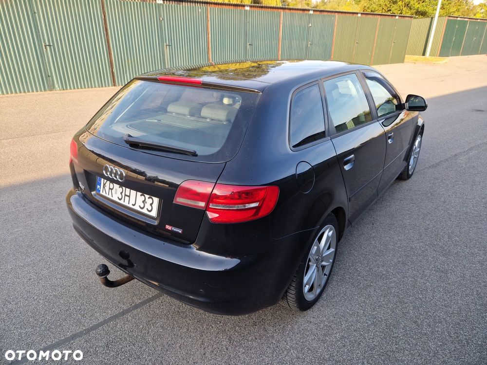 Audi A3 Sportback - 4