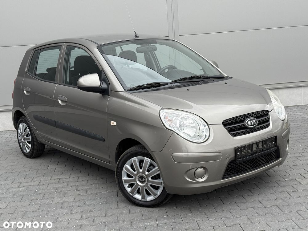 Kia Picanto - 1