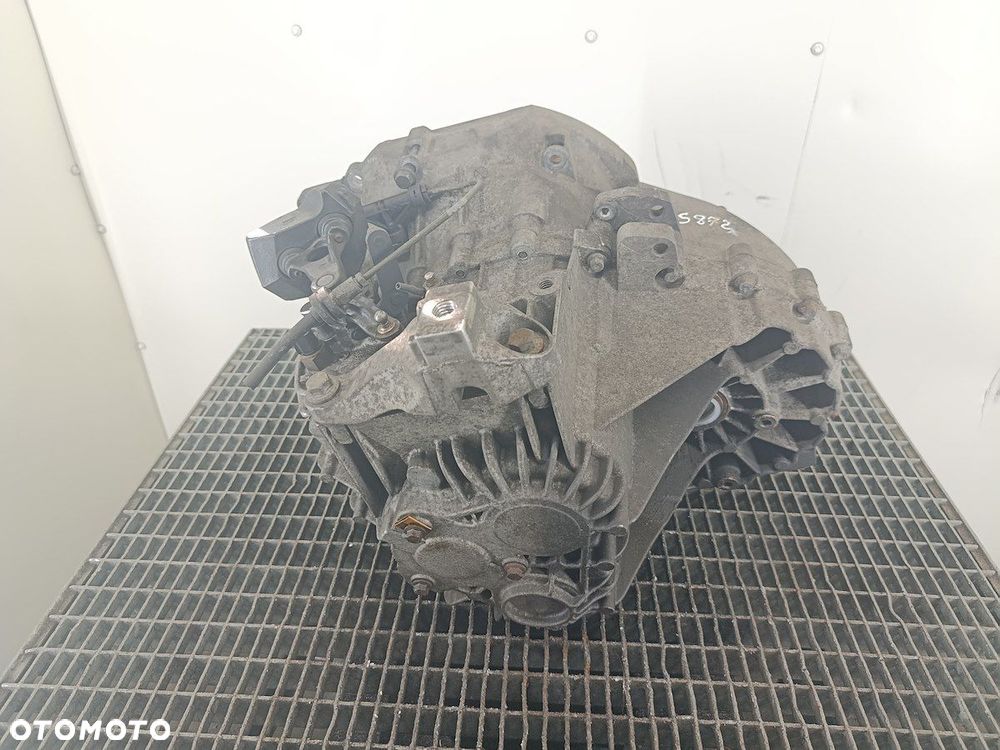 SKRZYNIA BIEGÓW MANUALNA 6 VOLVO V50 6M5R-7002-CA 2.0 D 136KM - 4