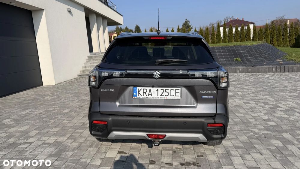 Suzuki S-Cross 1.4 SHVS Premium Plus SP 4WD - 8