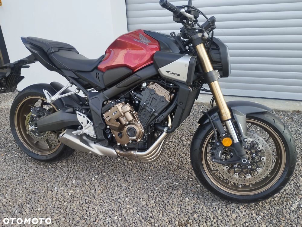 Honda CB - 15