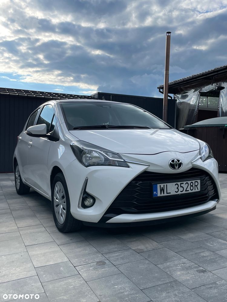 Toyota Yaris 1.5 Active - 2