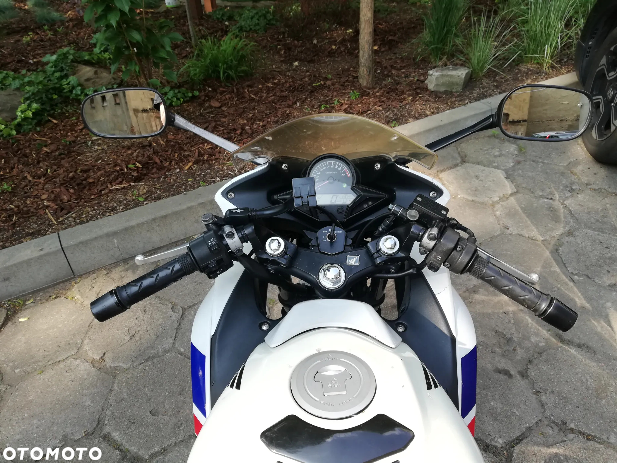 Honda CBR - 4