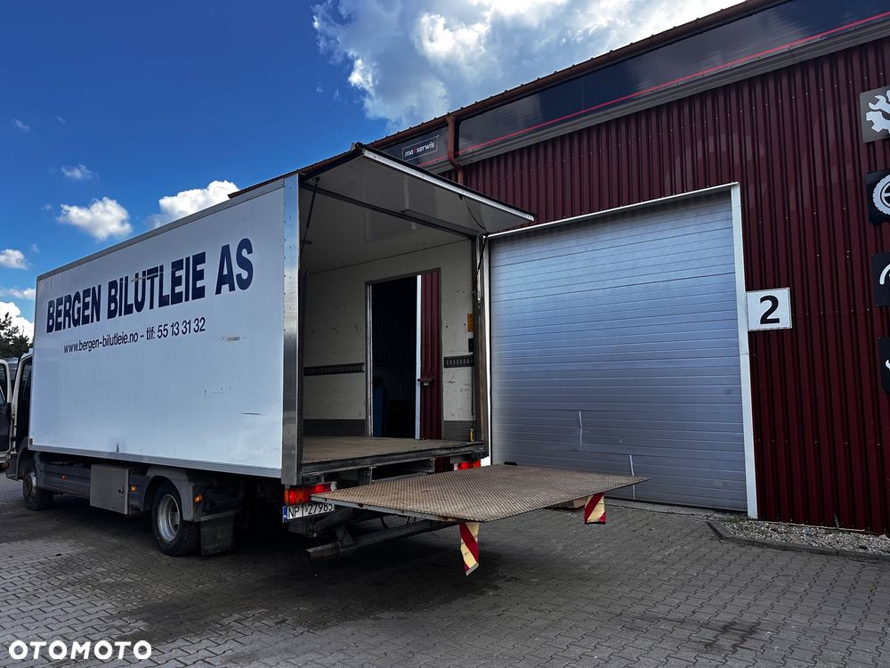 Mercedes-Benz Atego 818 - 17