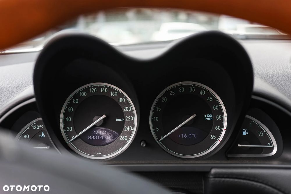 Mercedes-Benz SL 500 - 15