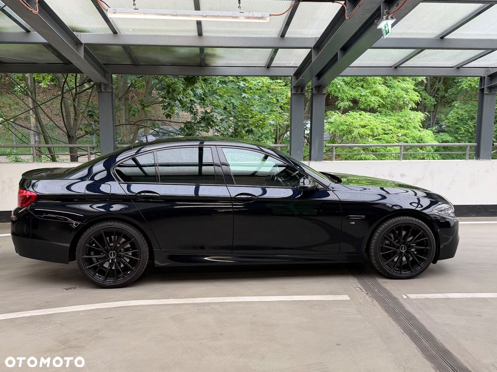 BMW Seria 5 535d xDrive - 4