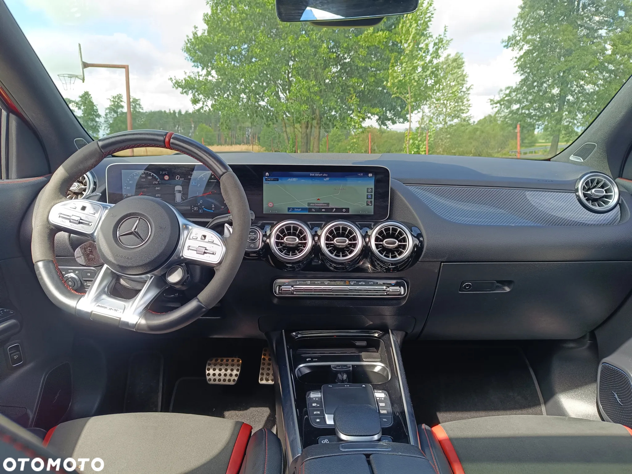 Mercedes-Benz GLA AMG 45 S 4Matic+ AMG Speedshift DCT 8G - 28