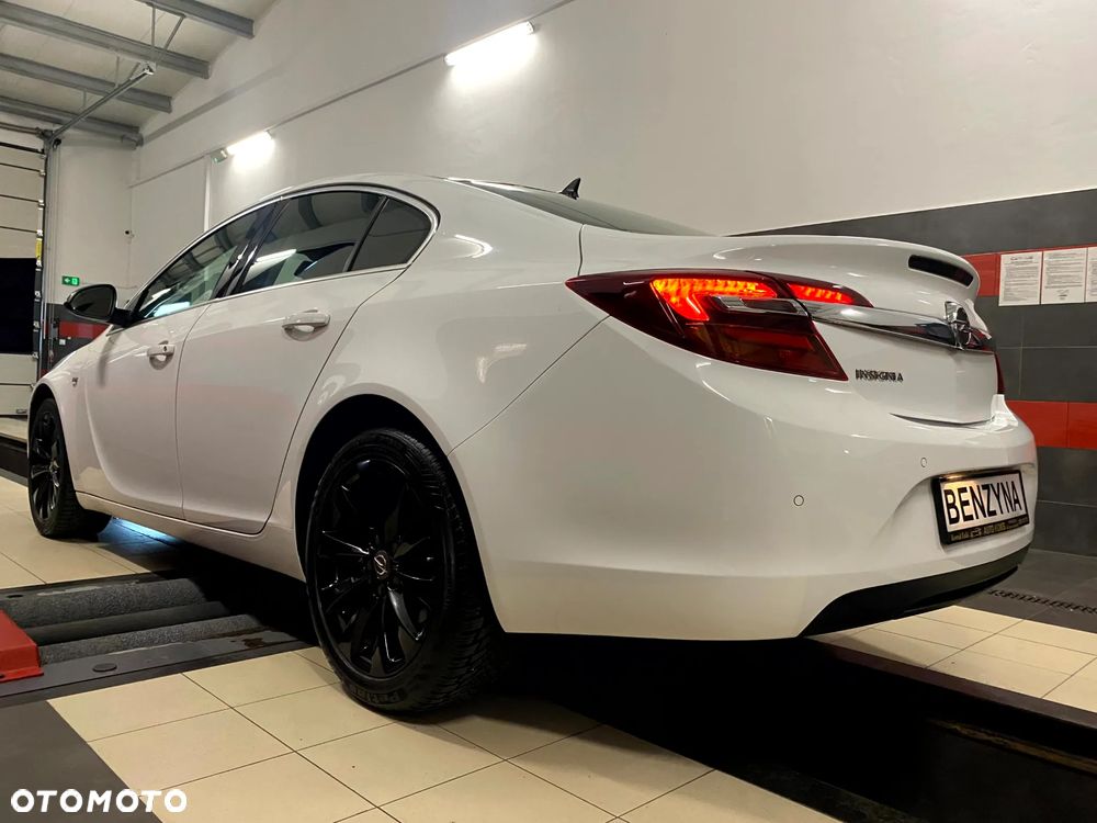 Opel Insignia 1.4 T Cosmo S&S - 12