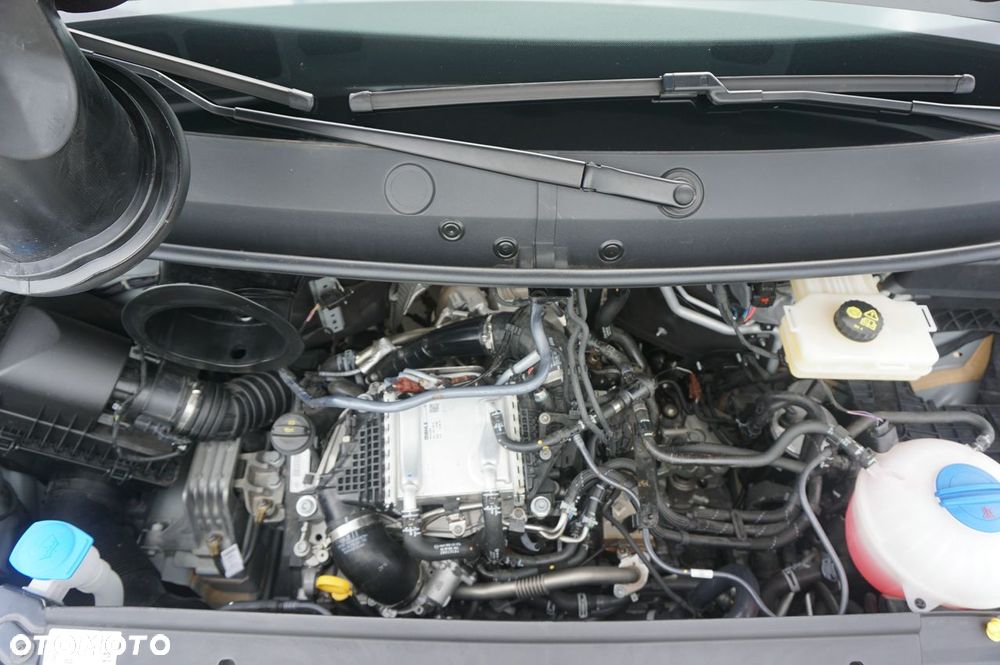 Volkswagen CRAFTER - 37