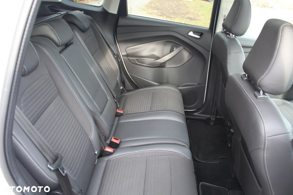 Ford Kuga 1.5 EcoBoost FWD Titanium ASS - 23