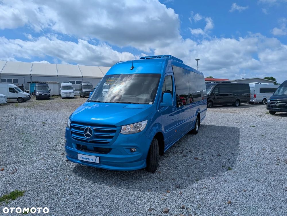 Mercedes-Benz Sprinter 517 - 12