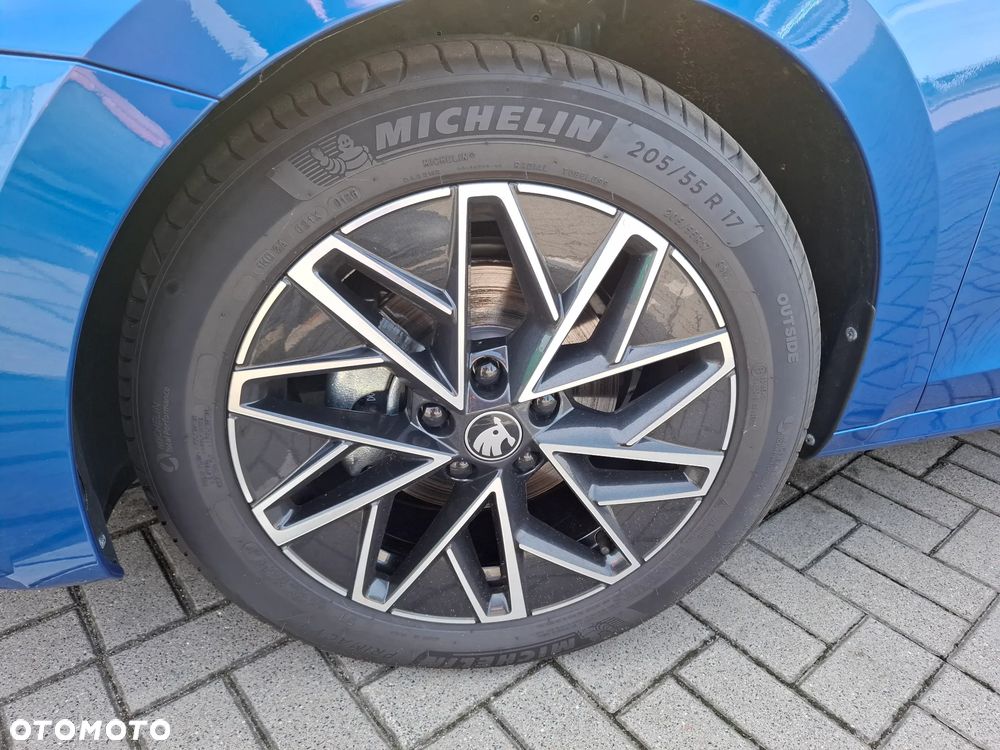 Skoda Octavia 1.5 TSI Drive Selection - 8