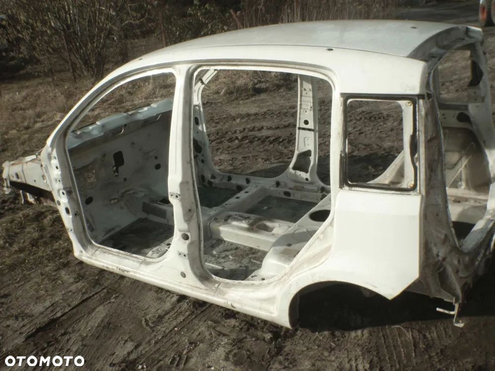 karoseria buda dach podłużnica słupek podłoga błotnik panda II - 1