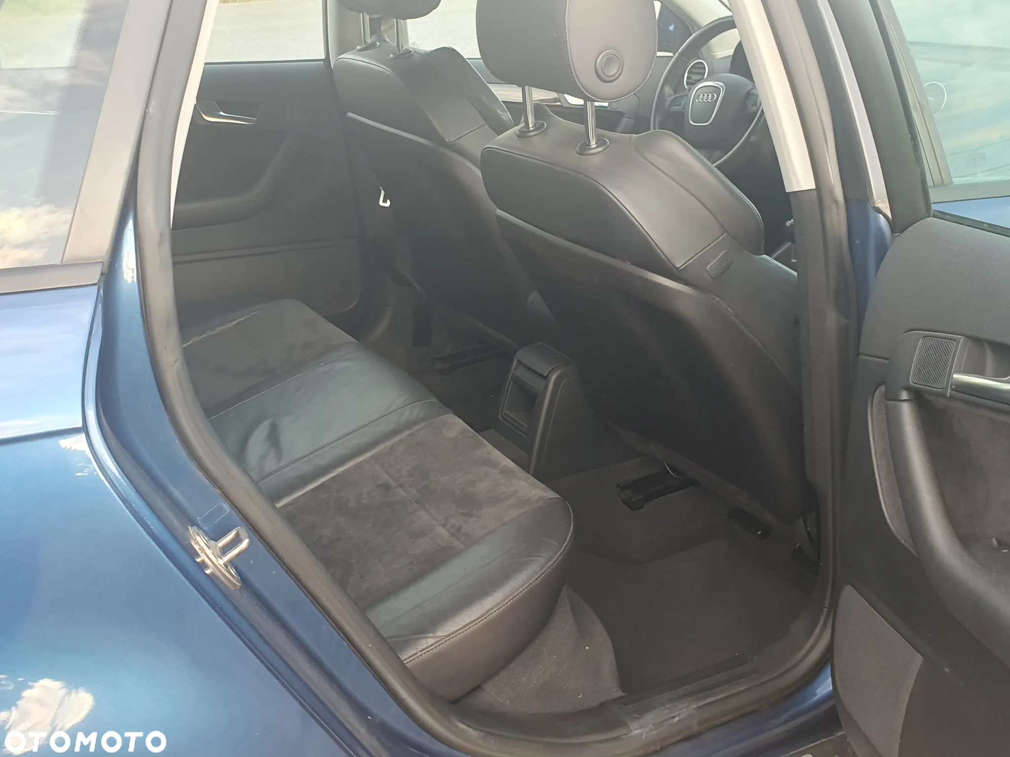 Audi A3 3.2 quattro Sportback Ambition - 8