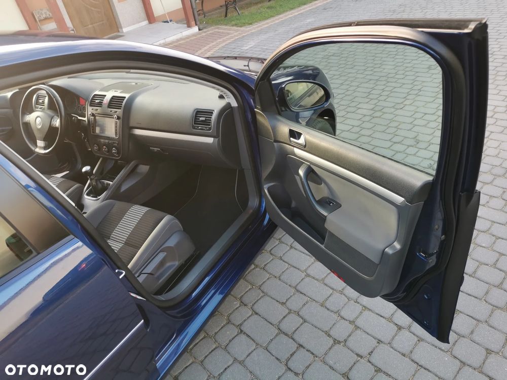 Volkswagen Golf 1.6 United - 18