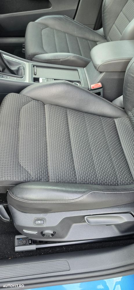 Volkswagen Golf 1.6 TDI DPF BMT Comfortline - 10