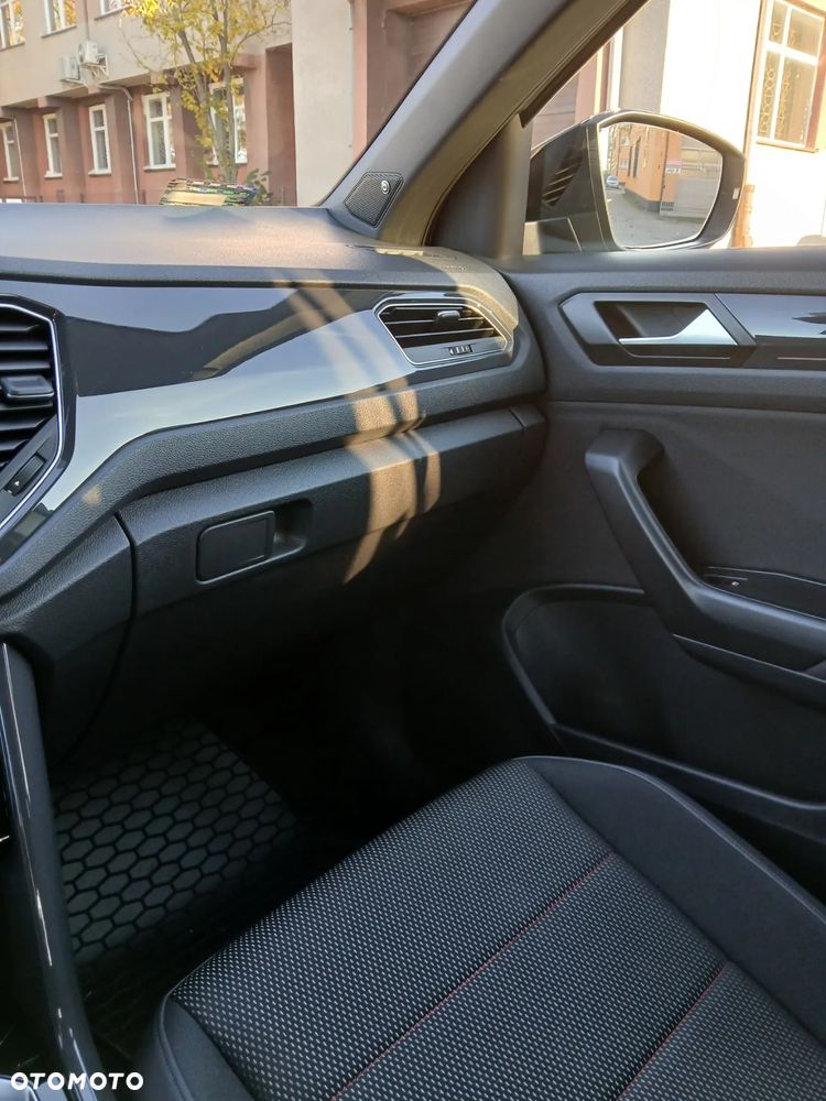 Volkswagen T-Roc 1.5 TSI ACT Premium DSG - 17