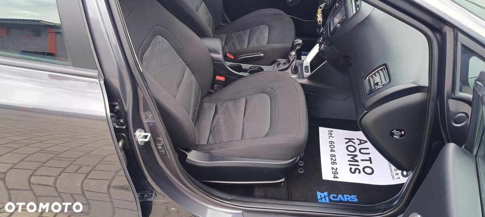 Kia Ceed - 25