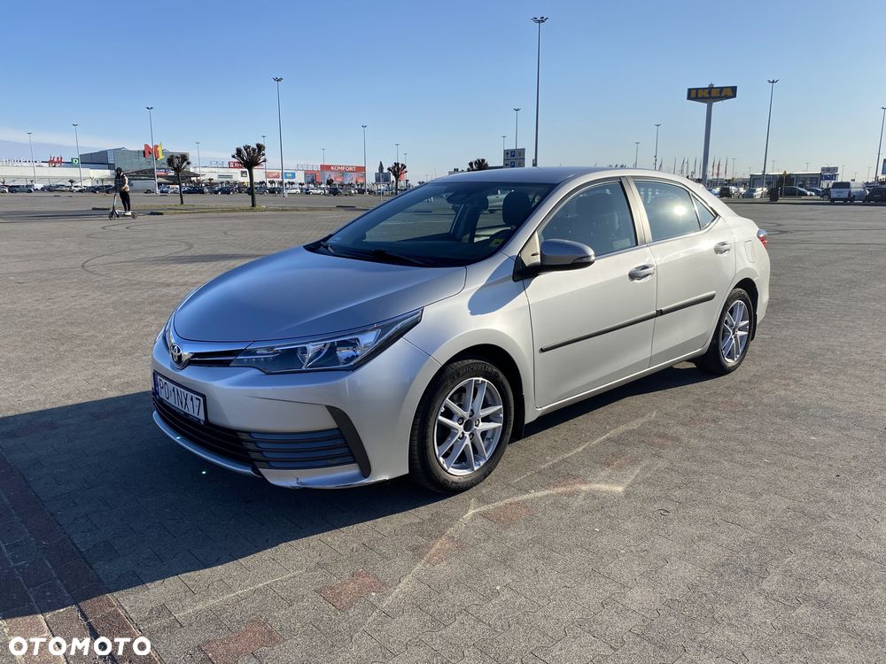 Toyota Corolla 1.6 Premium - 11