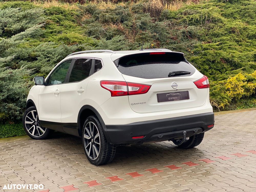 Nissan Qashqai 1.6 DCI Start/Stop 4X4-i Tekna - 16