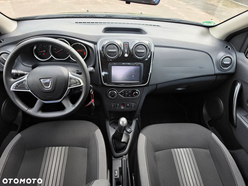 Dacia Sandero 0.9 TCe SL Celebration S&S EU6 - 28