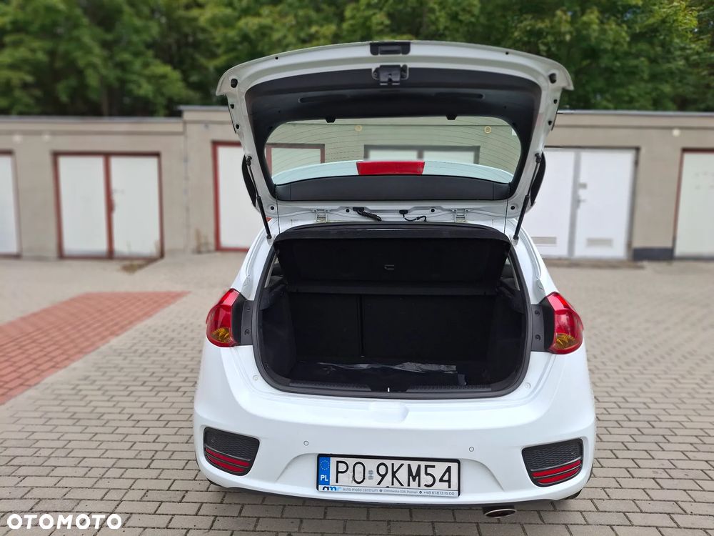 Kia Ceed 1.6 CRDi Smart - 7