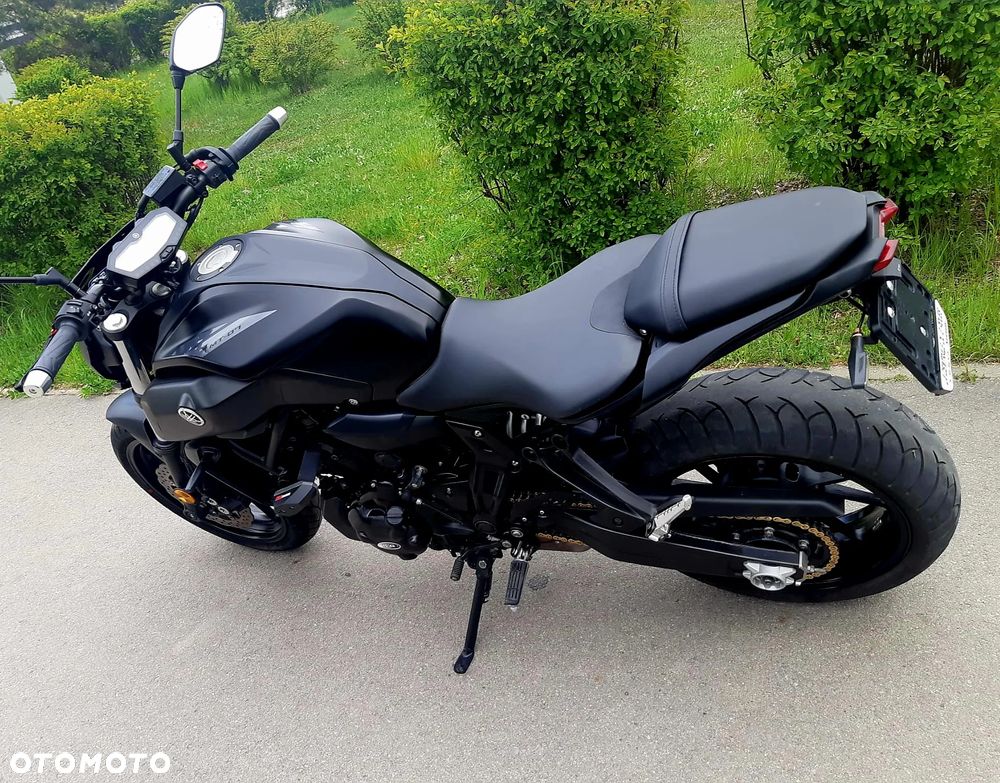 Yamaha MT - 5