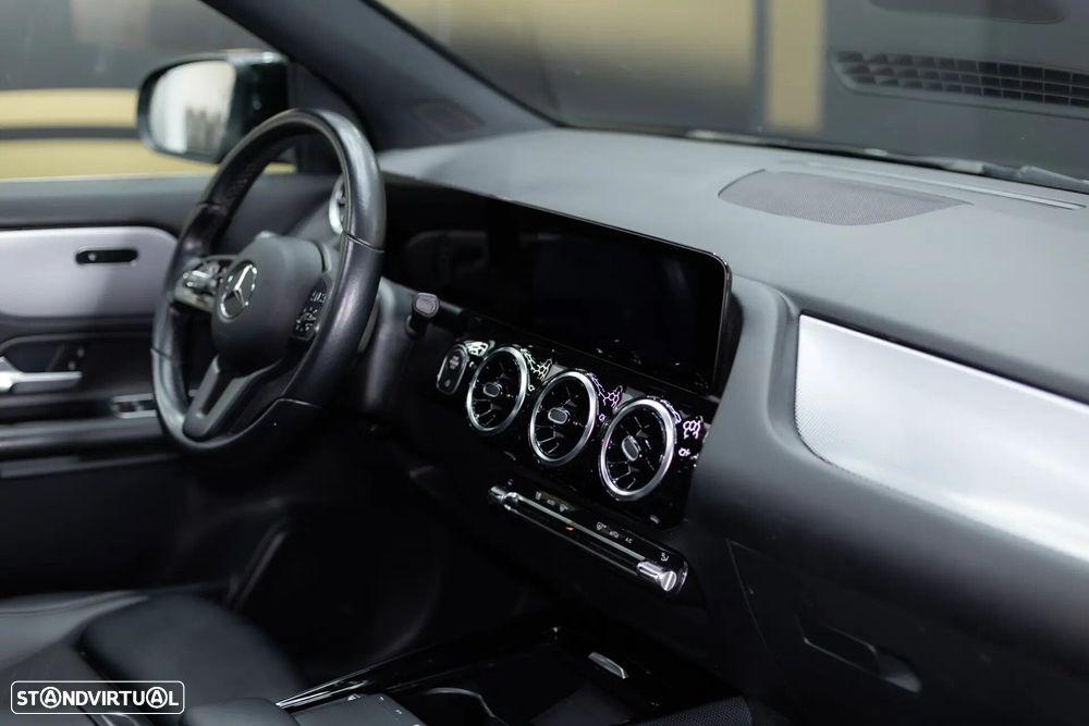 Mercedes-Benz GLA 180 d Business Solutions - 21