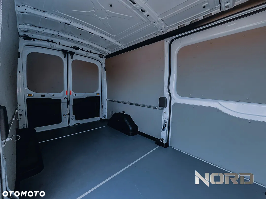 Ford Transit  L3H2 350 2.0 FULL WERSJA - 18