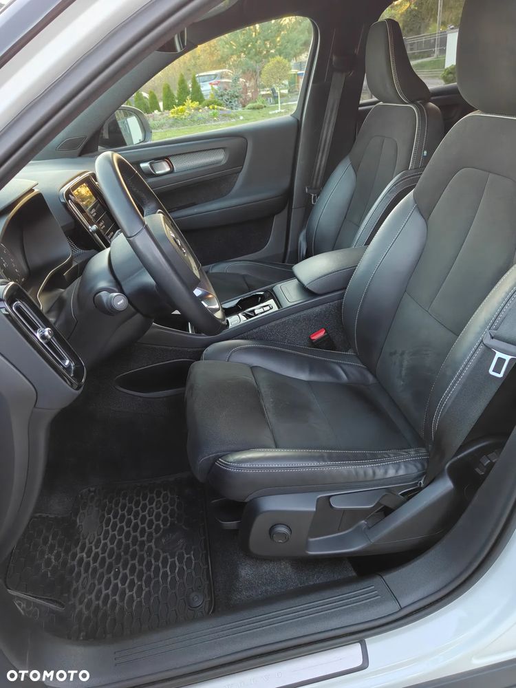 Volvo XC 40 T3 R-Design - 7