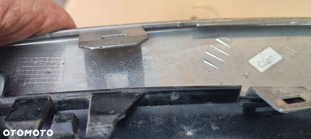 SCENIC III LIFT 13-16 KRATKA ZDERZAKA PRAWA CHROM HALOGEN LED DRL KOMPLET - 10