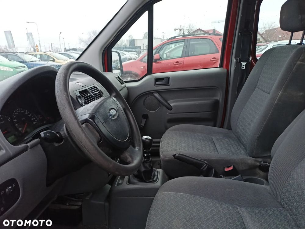 Ford Tourneo Connect - 8