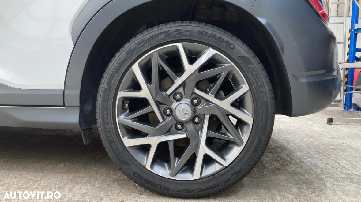 Hyundai KONA 1.6 GDI 141 CP 2WD 6DCT HEV Luxury - 12