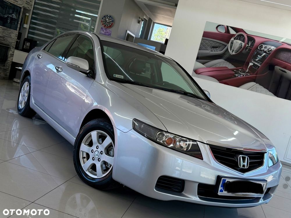 Honda Accord 2.0 Comfort - 2